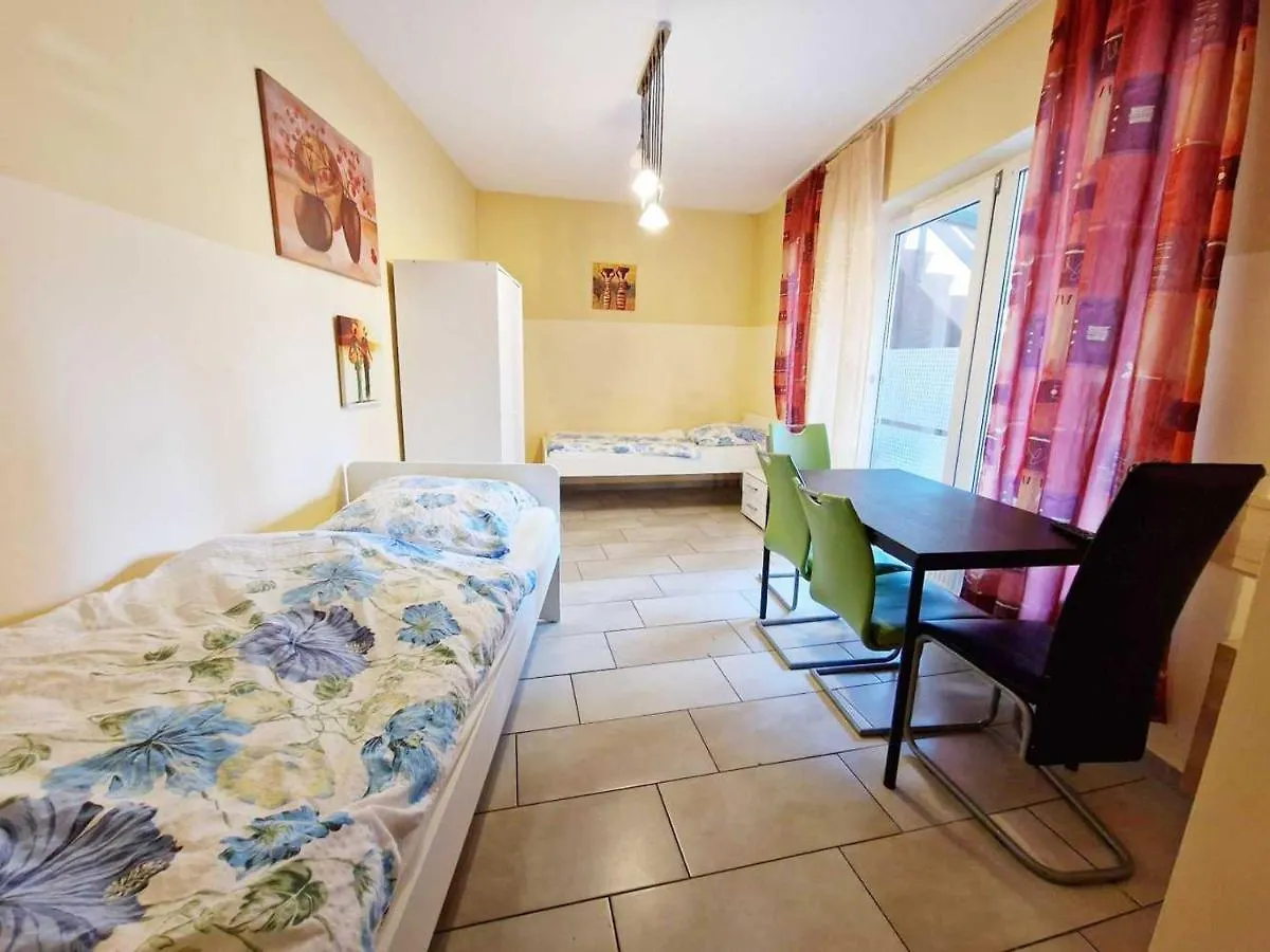 Cozy Apartments In Muelheim Cologne Germany