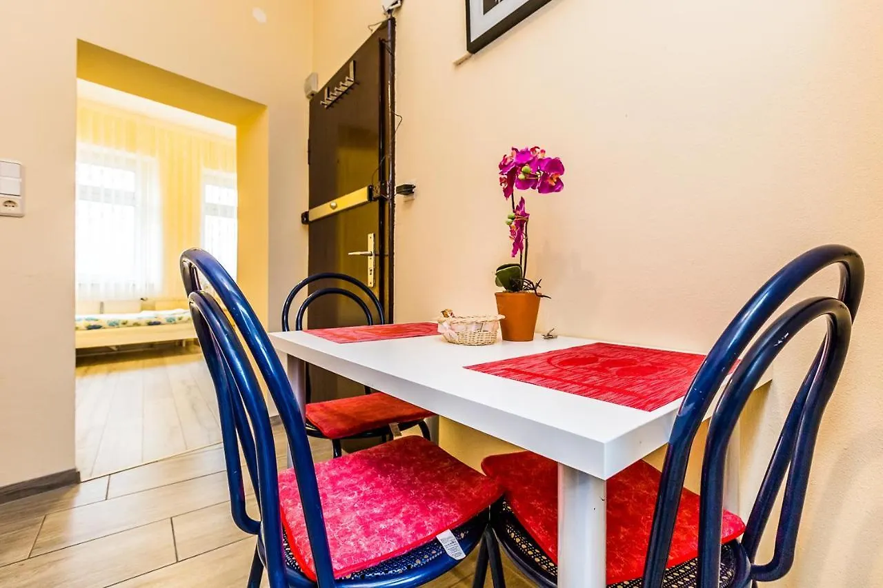 Cozy Apartments In Muelheim Cologne